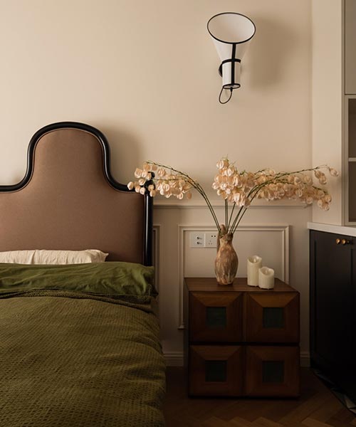 French apartment bedroom design