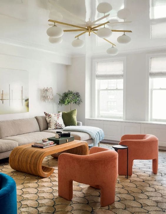 Lacquered Ceiling in living room