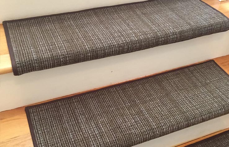 Carpet-Stair-Treads-for-pets
