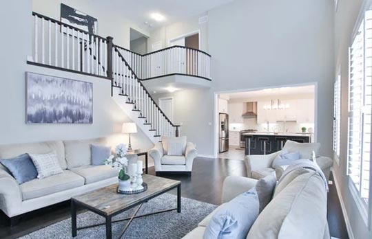 Decorating-Rooms-with-High-Ceilings
