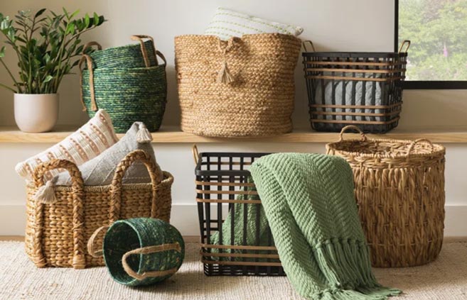 Simple-Blanket-Storage-Ideas