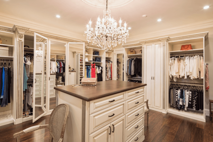 Closet Without Doors Are They A Good Choice