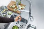 Faucet With Pull Out Sprayer