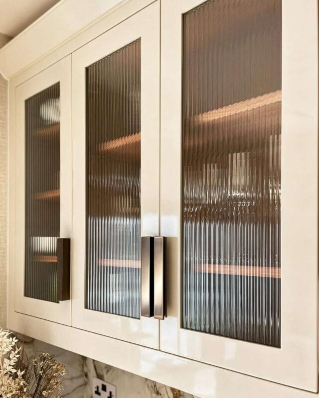 glass & aluminum kitchen cabinet design